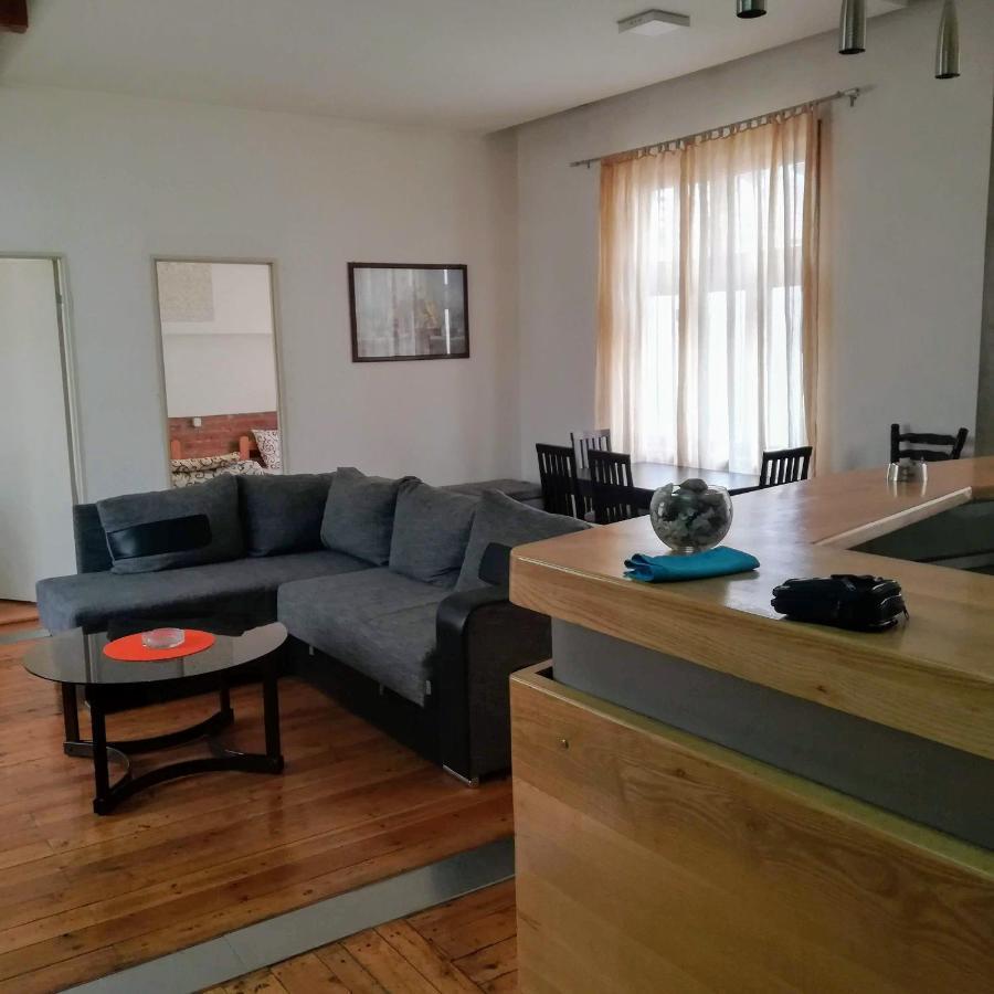 Apartmani Dio Nis Ngoại thất bức ảnh