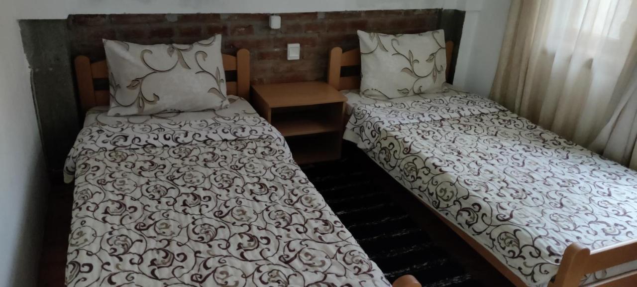 Apartmani Dio Nis Ngoại thất bức ảnh